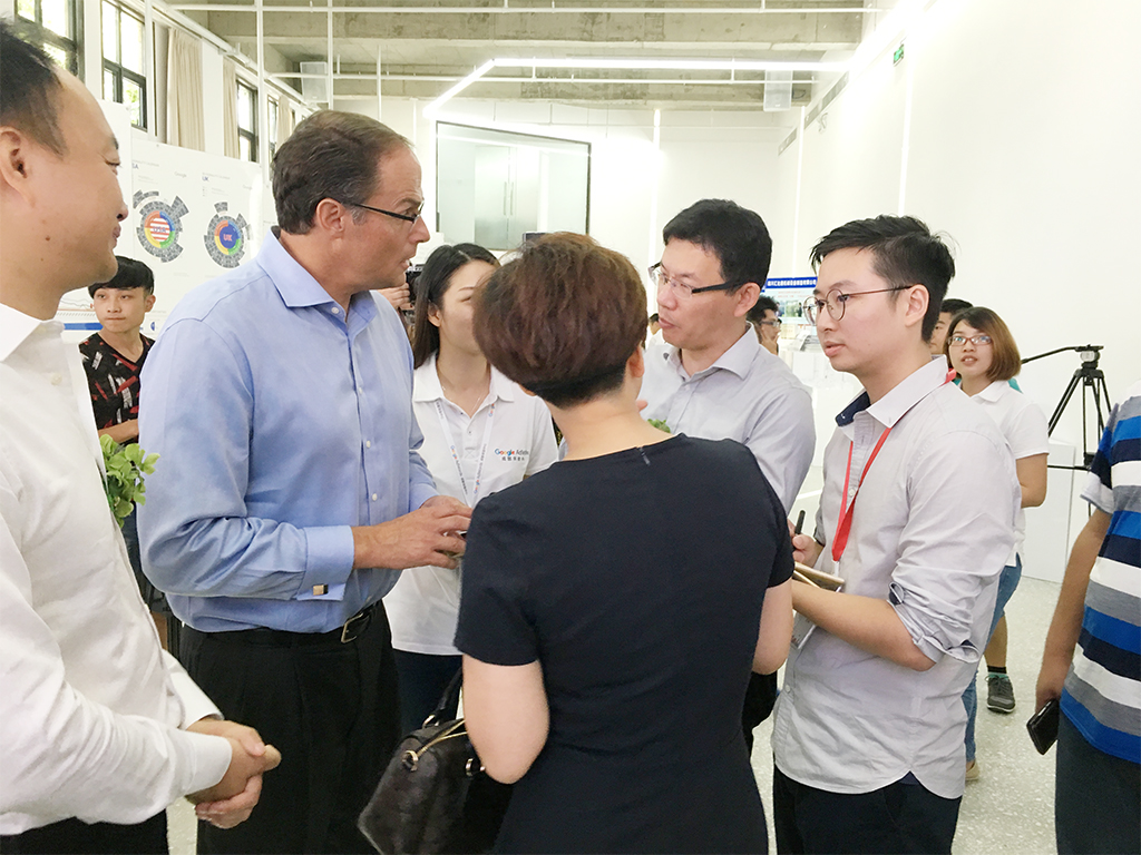 北京陪同口譯服務(wù)費(fèi)多少錢_尚語翻譯公司